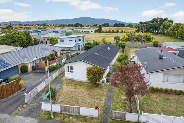 75 Gray Avenue Paraparaumu Beach_1