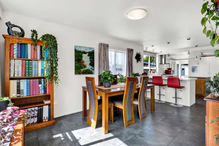 44 Waimea Street Westown_5