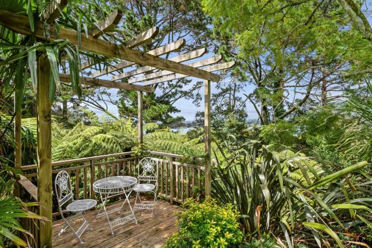 104 Attwood Road Paremoremo_22