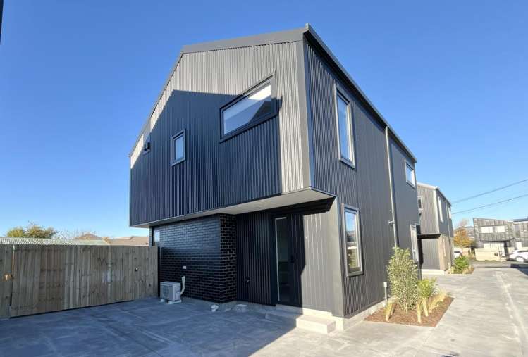 4/83 Edinburgh Street 10222_12