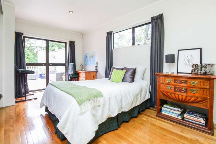 92 Woodlands Park Road Titirangi_15