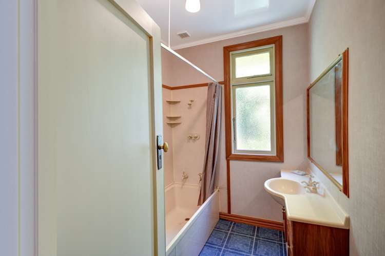 57 Cliffs Road Saint Clair_18