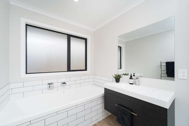 97 Freedom Drive Kelvin Grove_25