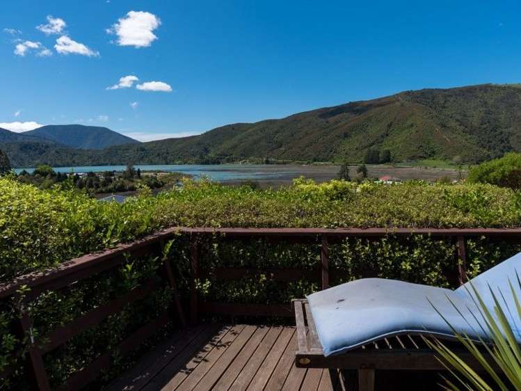 9 Beach Place Havelock_35