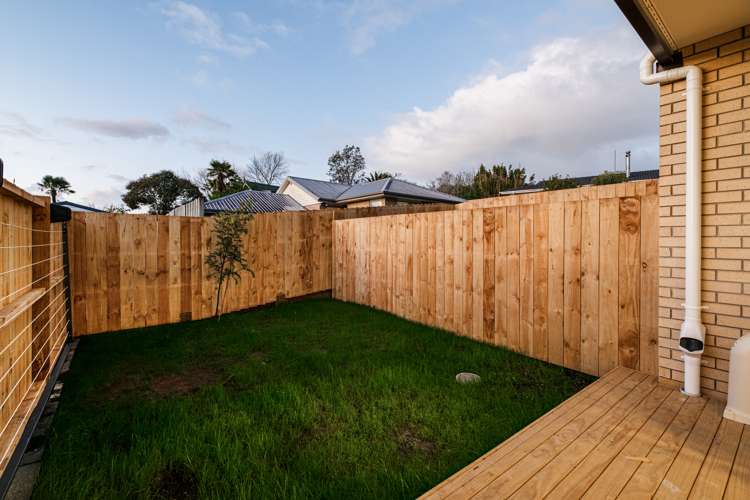 4/50 Newington Road Henderson_15