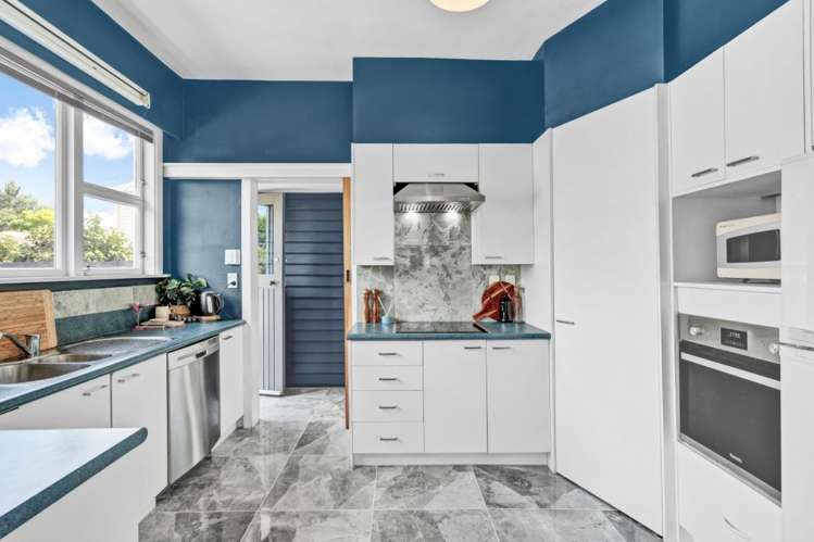 22 Aylmer Street Somerfield_11