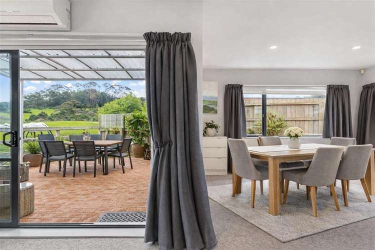 68 South Kensington Way_2