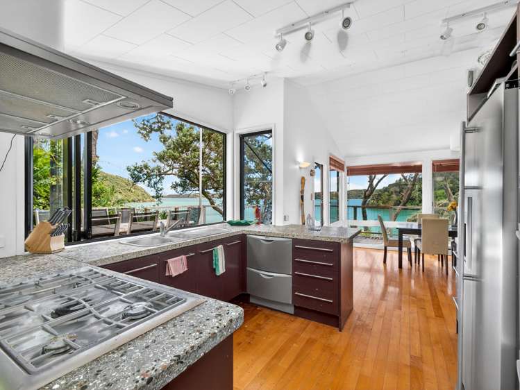 419D Manawaora Rd Parekura Bay_12