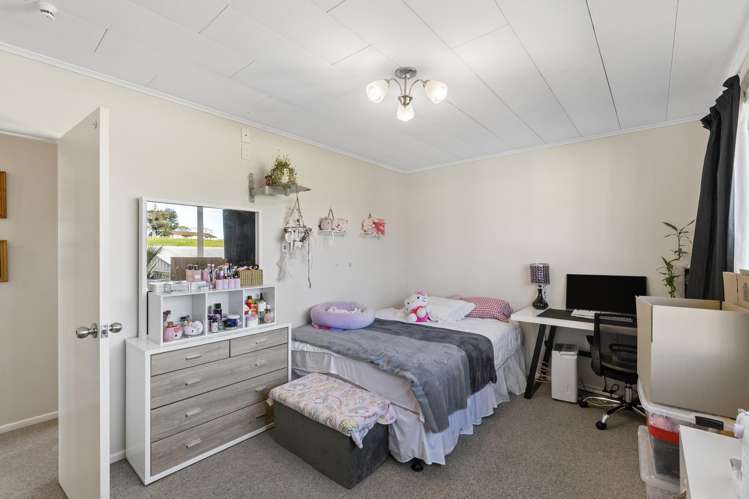 186 Russell Road Huntly_10