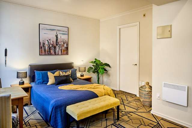 Historic and Beautifully Furnished City Apartment