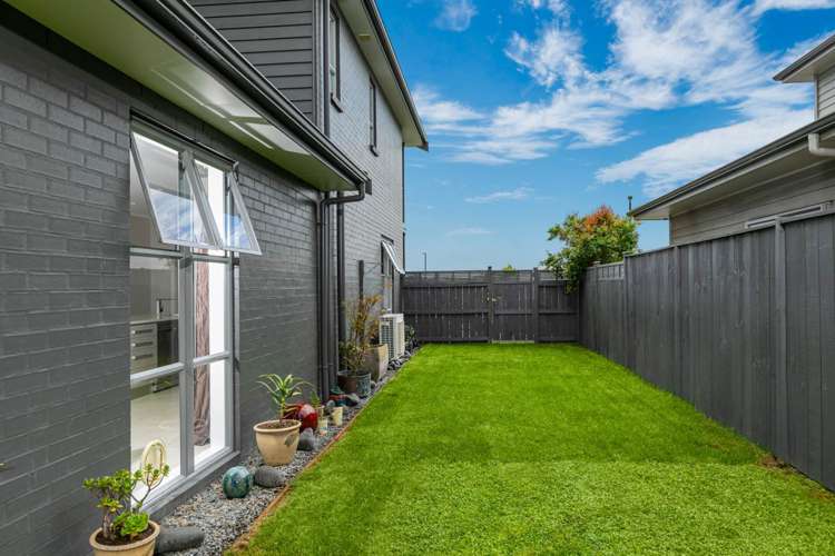 39 Mackay Drive Greenhithe_20