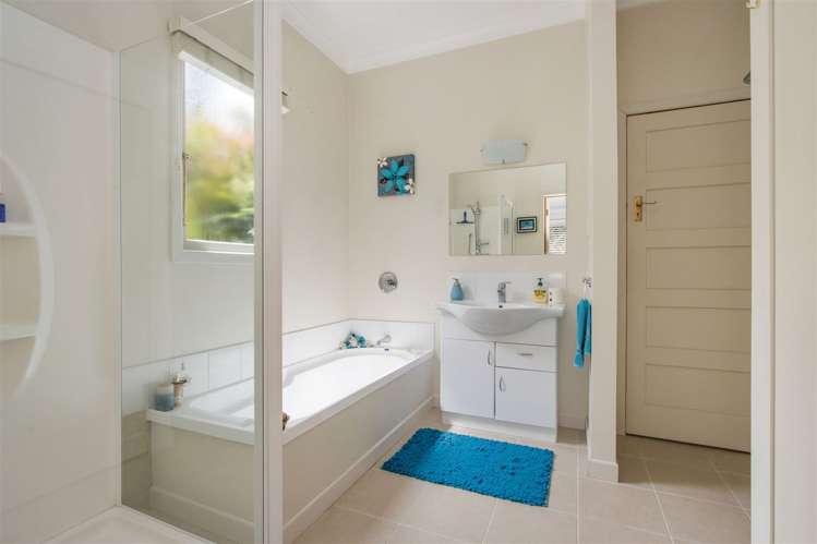 2 Highfields Drive Katikati_12