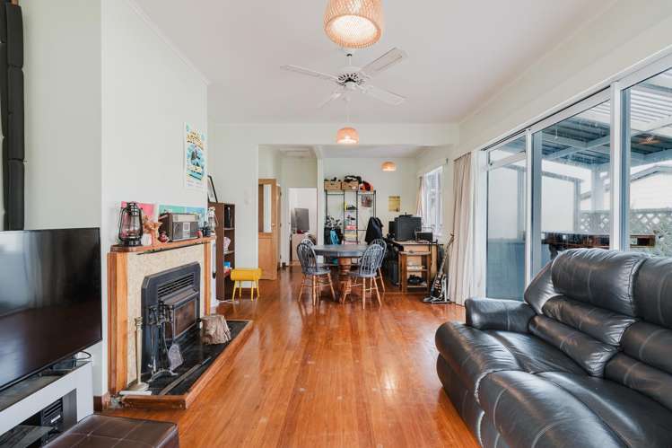 61 Macfarlane Street Hamilton East_7