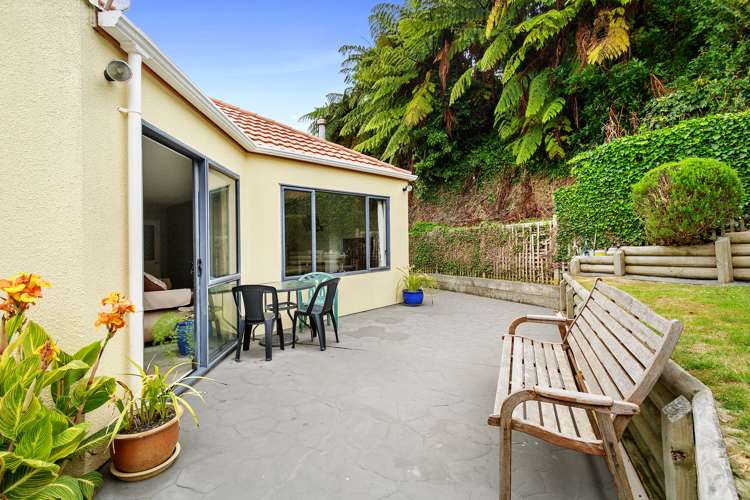 69 Redvers Drive Belmont_5