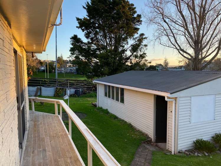 6 Crombie Street Bellevue_15