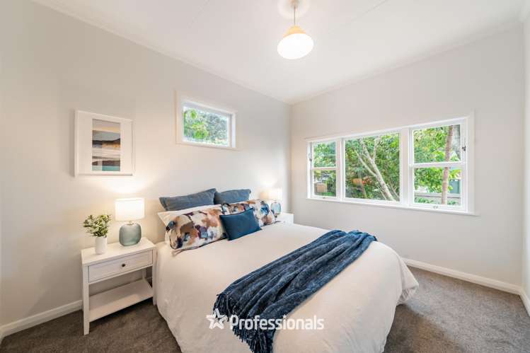 28 Miro Street Eastbourne_8