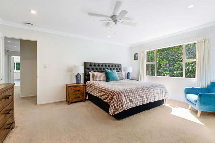 6 Chenery Road Red Beach_11
