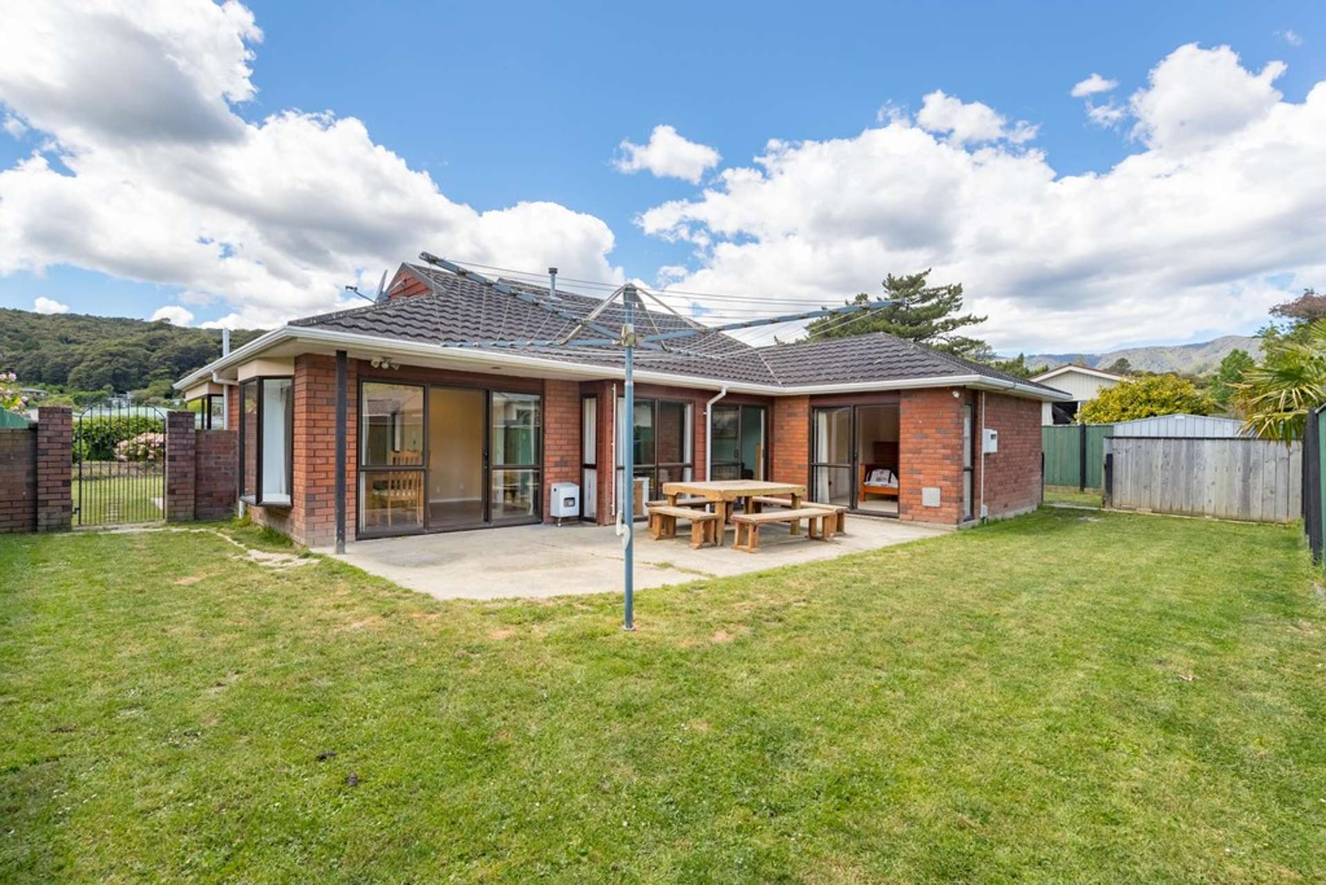 6a Hyde Street Wainuiomata Lower Hutt City Houses for Sale One Roof