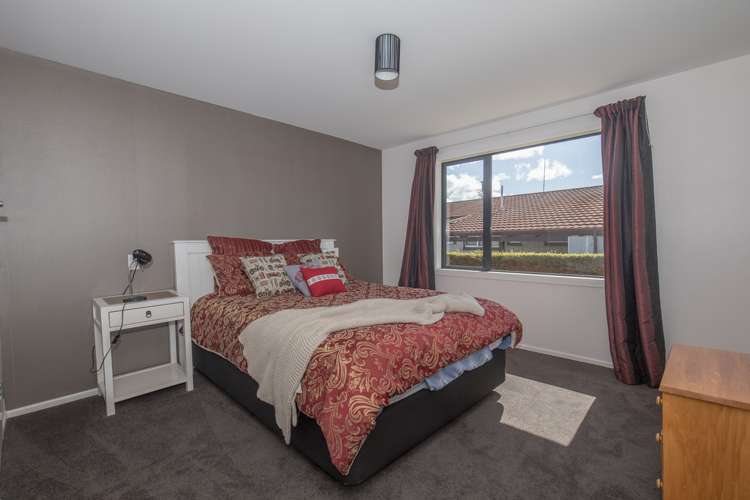 116 Aubrey Road Wanaka_11