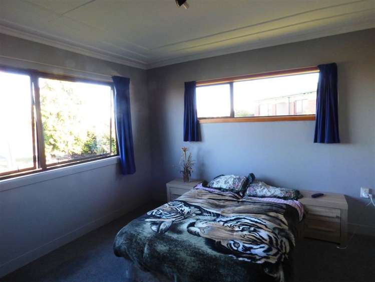 66 Lewin Street Balclutha_13