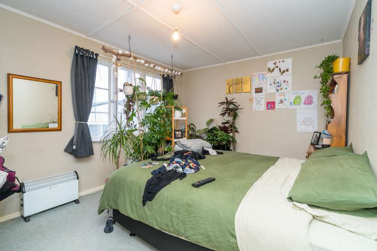 98 Panmure Avenue Calton Hill_5