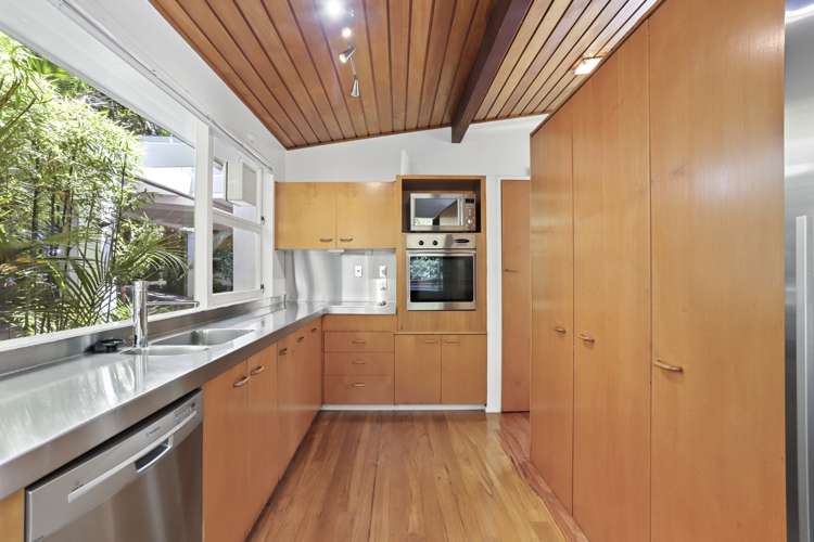 161 Konini Road Titirangi_10