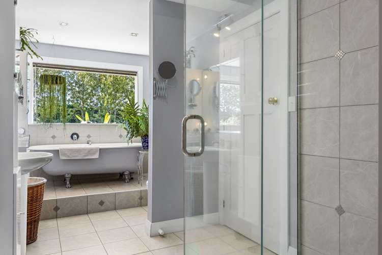 200 Loburn Whiterock Road Loburn_5