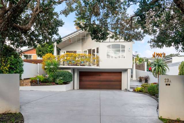 Stylish Coastal Family Living