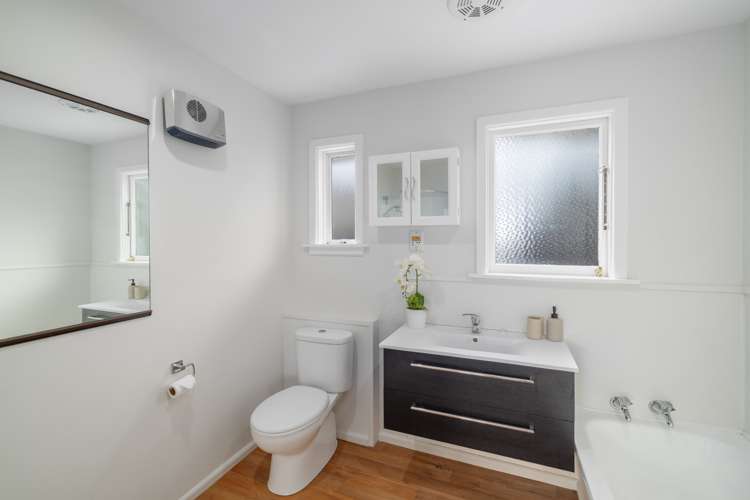 58 Waitikiri Drive Parklands_7