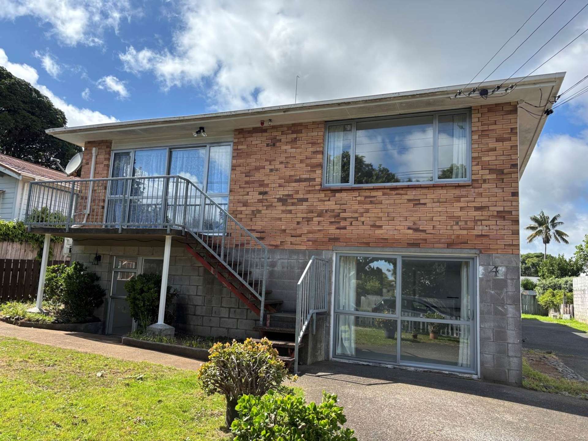 1/4 Preston Avenue Mount Albert_0
