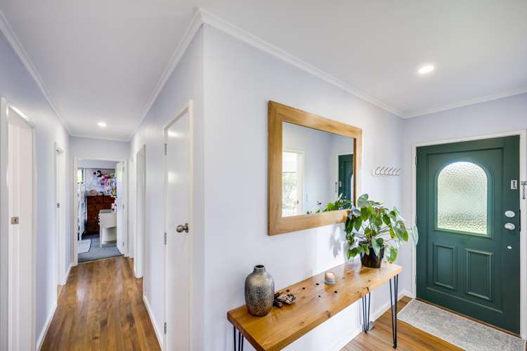 16 Surrey Street Taradale_17