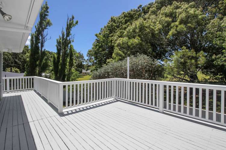 2/80 Cascades Road Pakuranga Heights_14