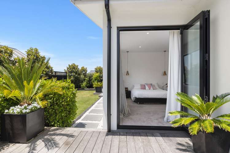 9 Sandpiper Avenue Point Wells_15