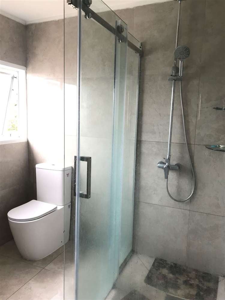 1/2 Aotea Road Glen Eden_6