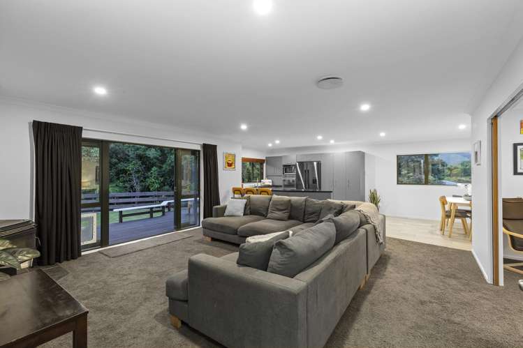 6 Sylvan Way Silverstream_6