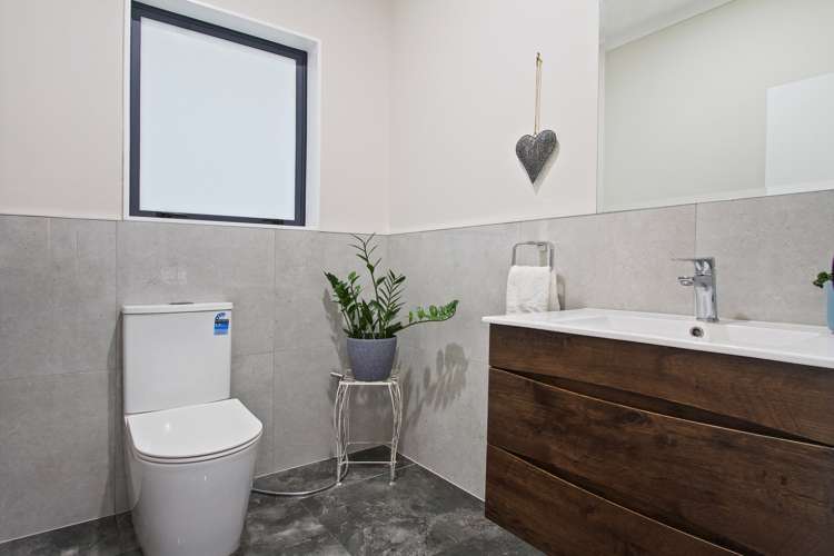 16 Catherine Mclean Road Pukekohe_15