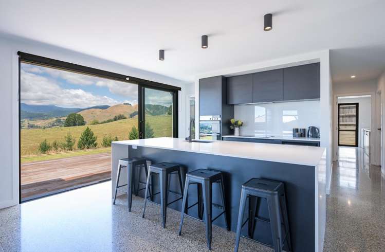 45 Katania Heights Brightwater_3