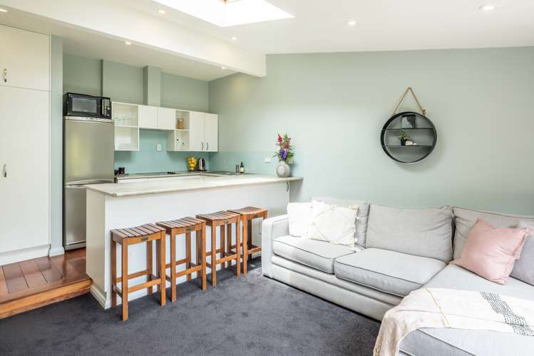 7 Blucher Avenue Newtown_5