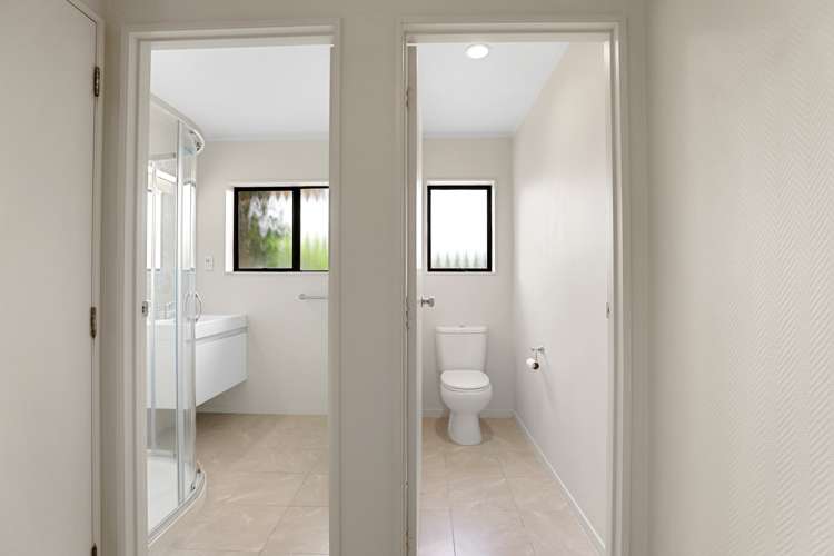 51 Holland Street Glenholme_12