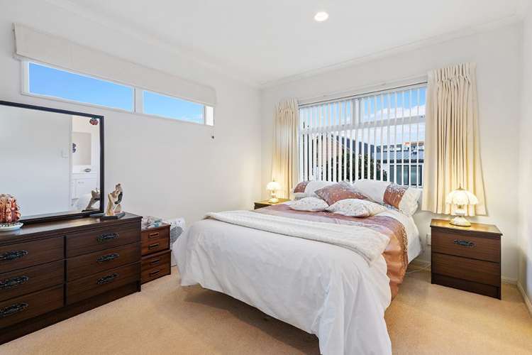 77 Elan Place Stanmore Bay_17