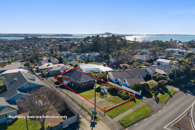 1/68 Bleakhouse Road Bucklands Beach_13