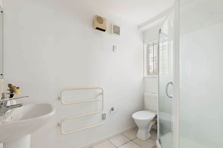 1/4 Brightside Road Epsom_12