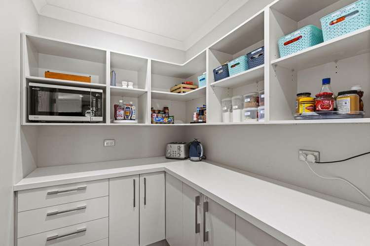 4 Napier Drive_4