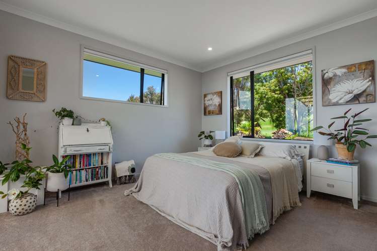 31 Eagles Way Cable Bay_12