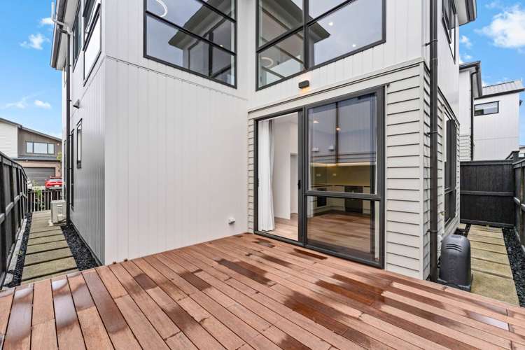 5 Hiki Street Hobsonville_2