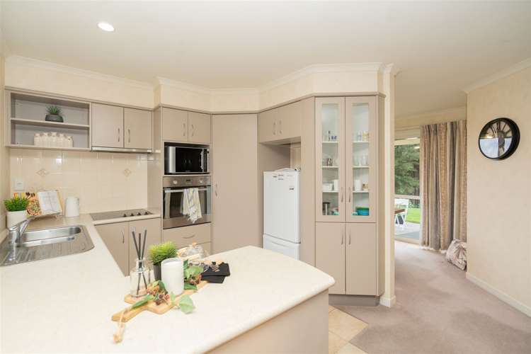 43 Sovereign Isle Lane Rototuna_1