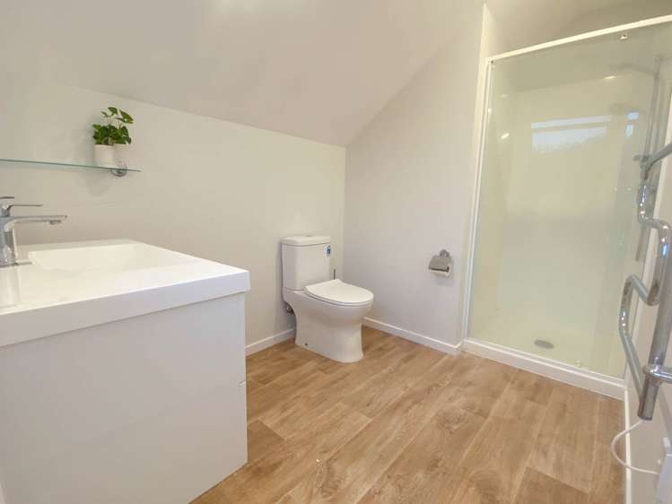 64a Rockfield Road Penrose_14