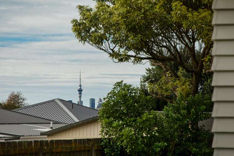 1/54 Seaview Terrace Mt Albert_18