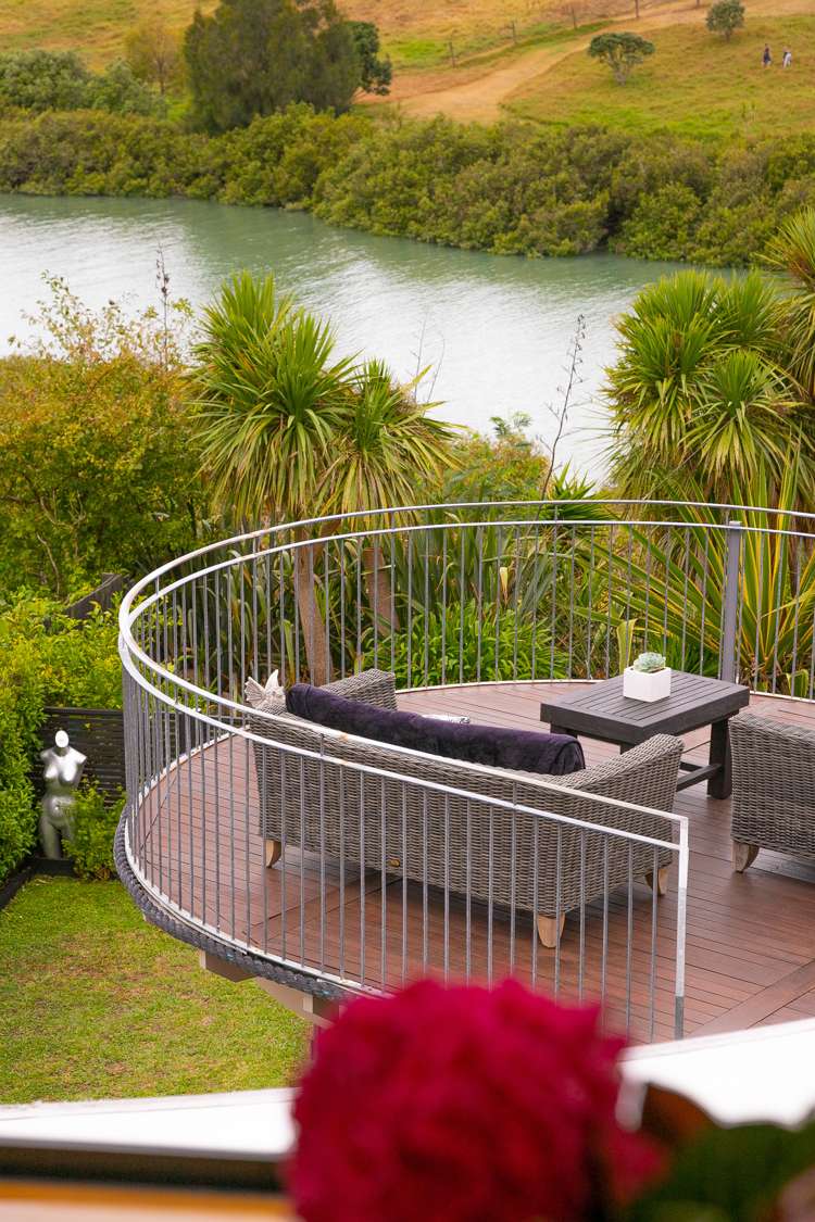 8 Lister Street Point Chevalier_16