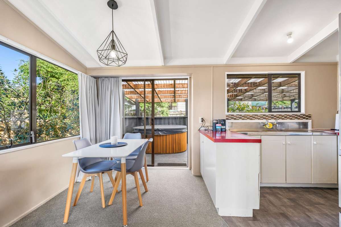 102a Tauroa Street_2